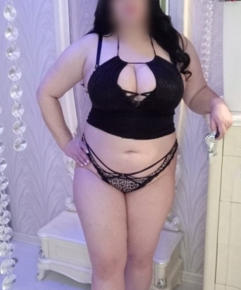 Мое тело - произведение искусства, а встреча со мной оставит тебя в блаженном экстазе. 🌹
У меня есть все, что нужно для идеального вечера: страсть, чувственность и абсолютную открытость перед новыми идеями. 🔥
Мои услуги нацелены на твое удовольствие - я знаю, как доставить незабываемые ощущения и оставить тебя счастливым. 💫
Будь уверен, что все, что происходит между нами, останется секретом, и доверие для меня - наивысший приоритет. 🤐
Мои клиенты оставляют самые благодарные отзывы и с удовольствием возвращаются ко мне снова и снова. 💖
Ты хочешь увидеть мои фото? Не стесняйся, пиши мне, и я с радостью поделюсь ими с тобой. 😉
Я хочу сделать твои самые сокровенные фантазии реальностью и ожидаю нашу встречу в Москве. 😘 607, 30 лет